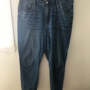 AEO mom jeans